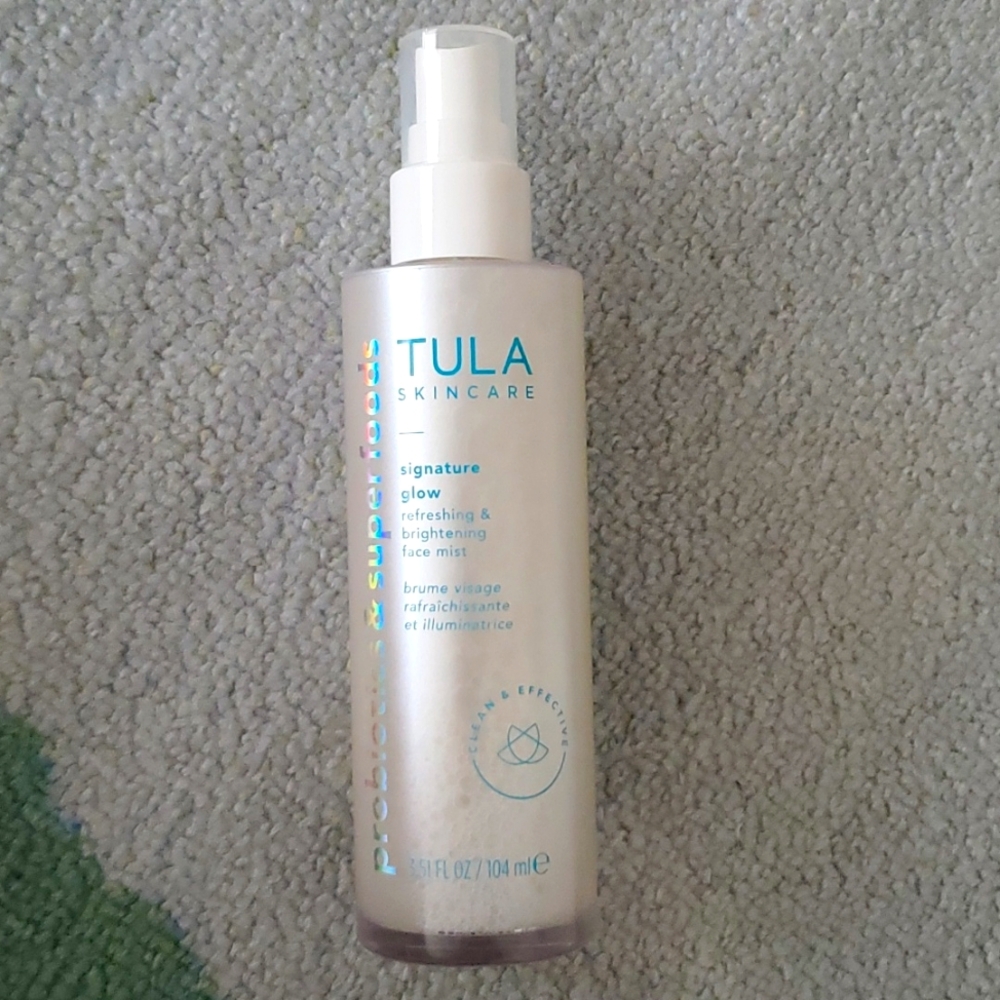 TULA skincare signature glow refreshing and brightening face mist, NEW w/o tag
